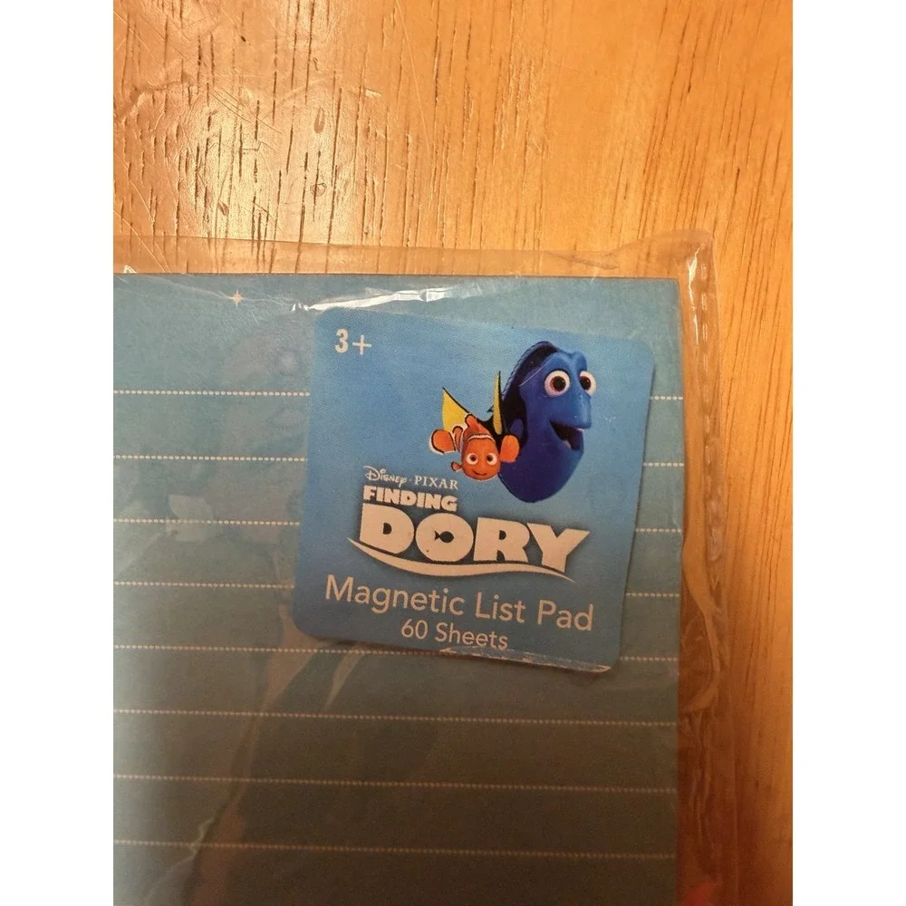 Disney Pixar Finding Dory Magnetic Note Pad List Pad, 60 Sheets